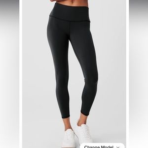 Alo Yoga 7/8 High-Waist Airbrush Legging